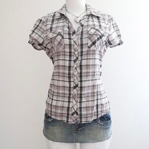 black white plaid button up shirt